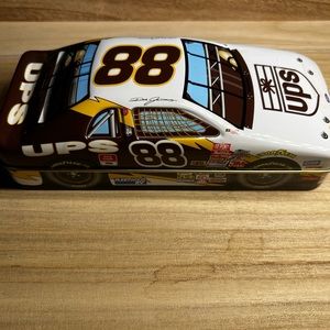 NASCAR Vintage Dale Jarrett #88 UPS Ford Taurus Collectible Car Tin